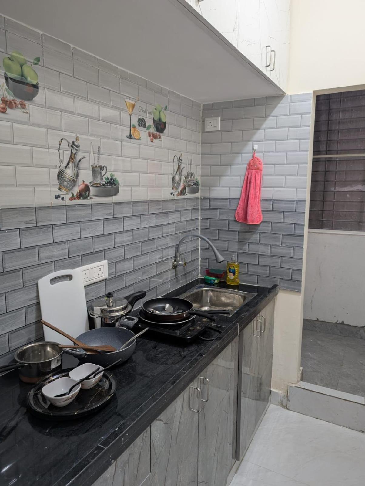 Elite Premium 1Bhk Apartment Бангалор Екстериор снимка
